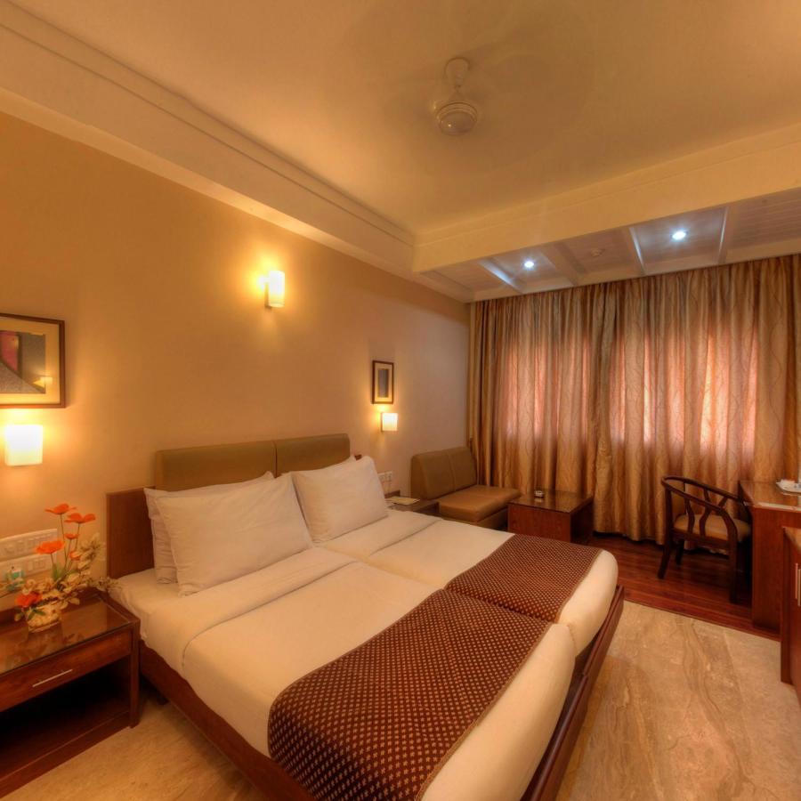 Hotel Deepa Comforts Mangalore Bagian luar foto